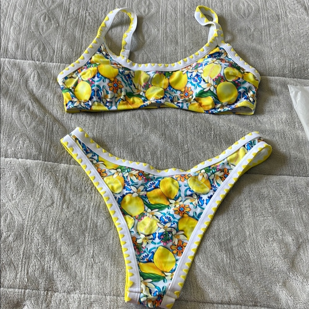 Lemon Print Bikini Set.